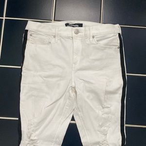 EXPRESS Size 6 White Ripped Jeans with Black Stripe